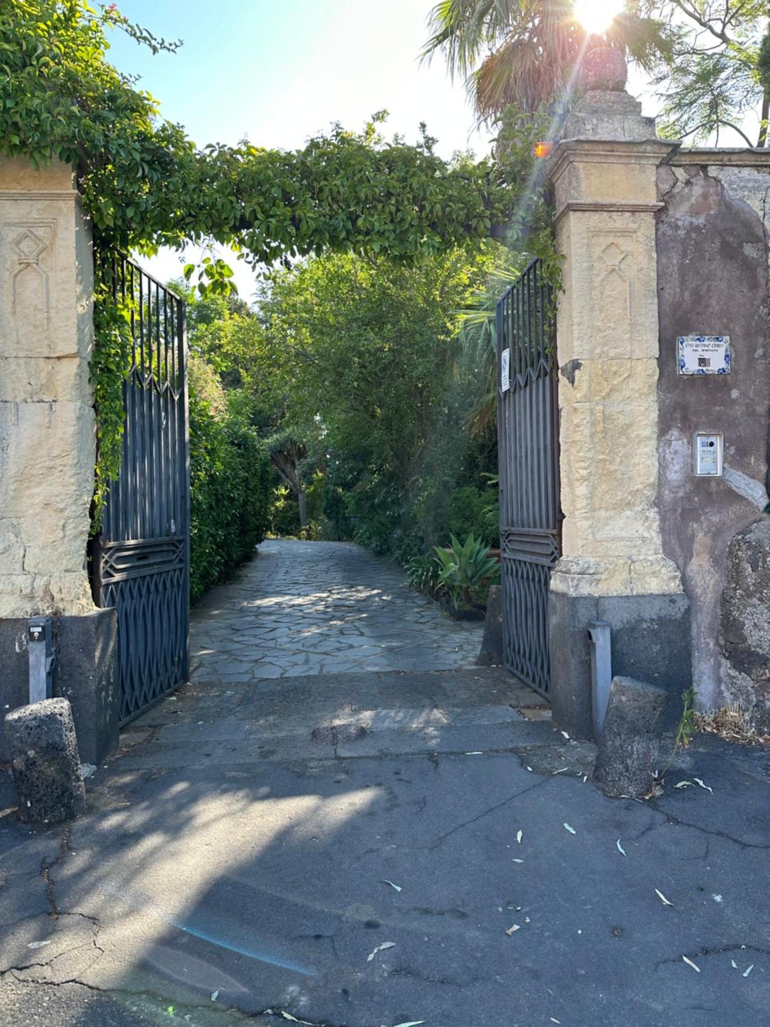 Apartamento Etna Botanic Garden Mascalucia Exterior foto